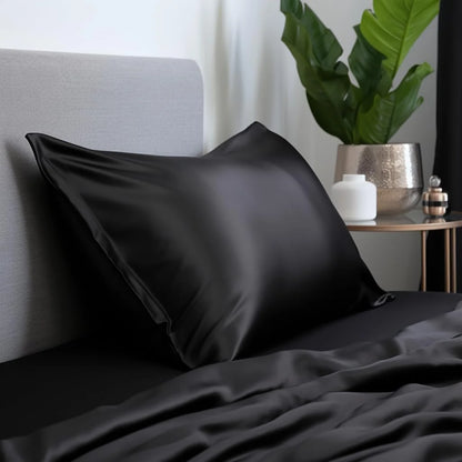 Siyah İpek Yastık Kılıfı  %100 Dut İpeği, 16 Momme, Cilt ve Saç İçin Lüks Uyku Konforu (1 Adet, 50x70 cm)