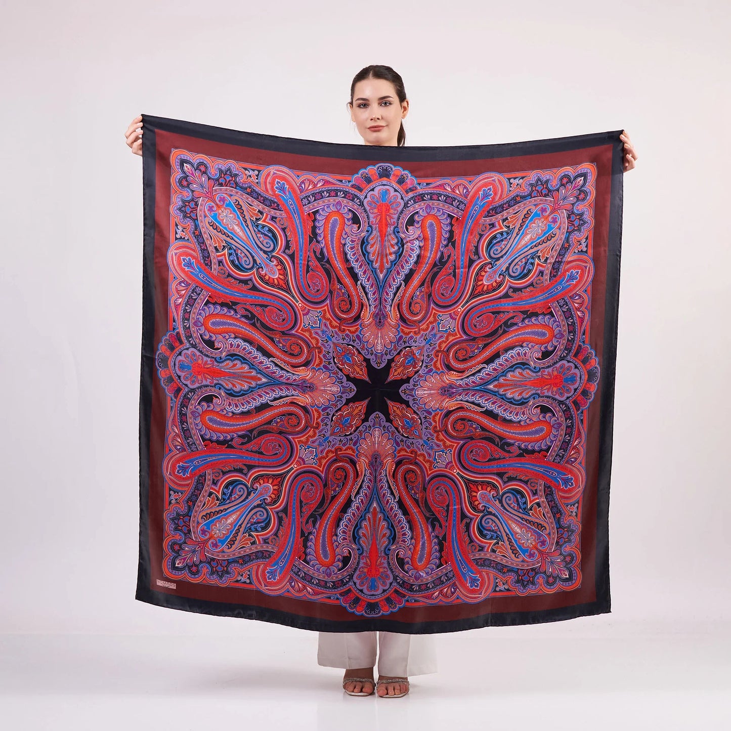 Saf İpek Şal Fular | 140 cm | Etro Desen 4 | Nomads Felt