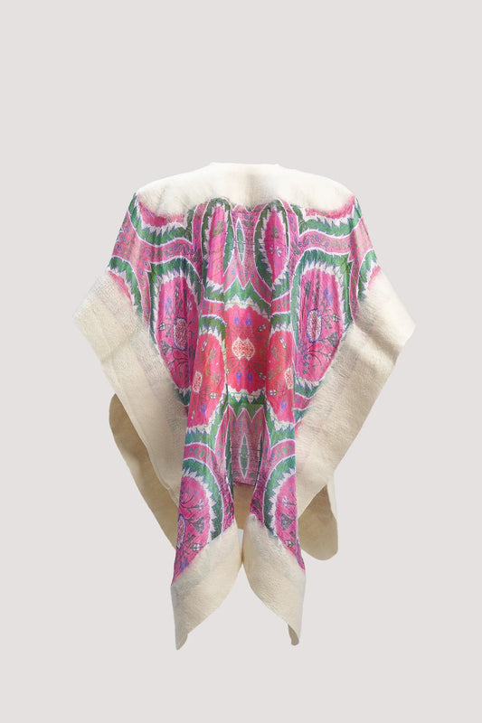 Pembe Yeşil Motif Desenli İpek Keçe Panço