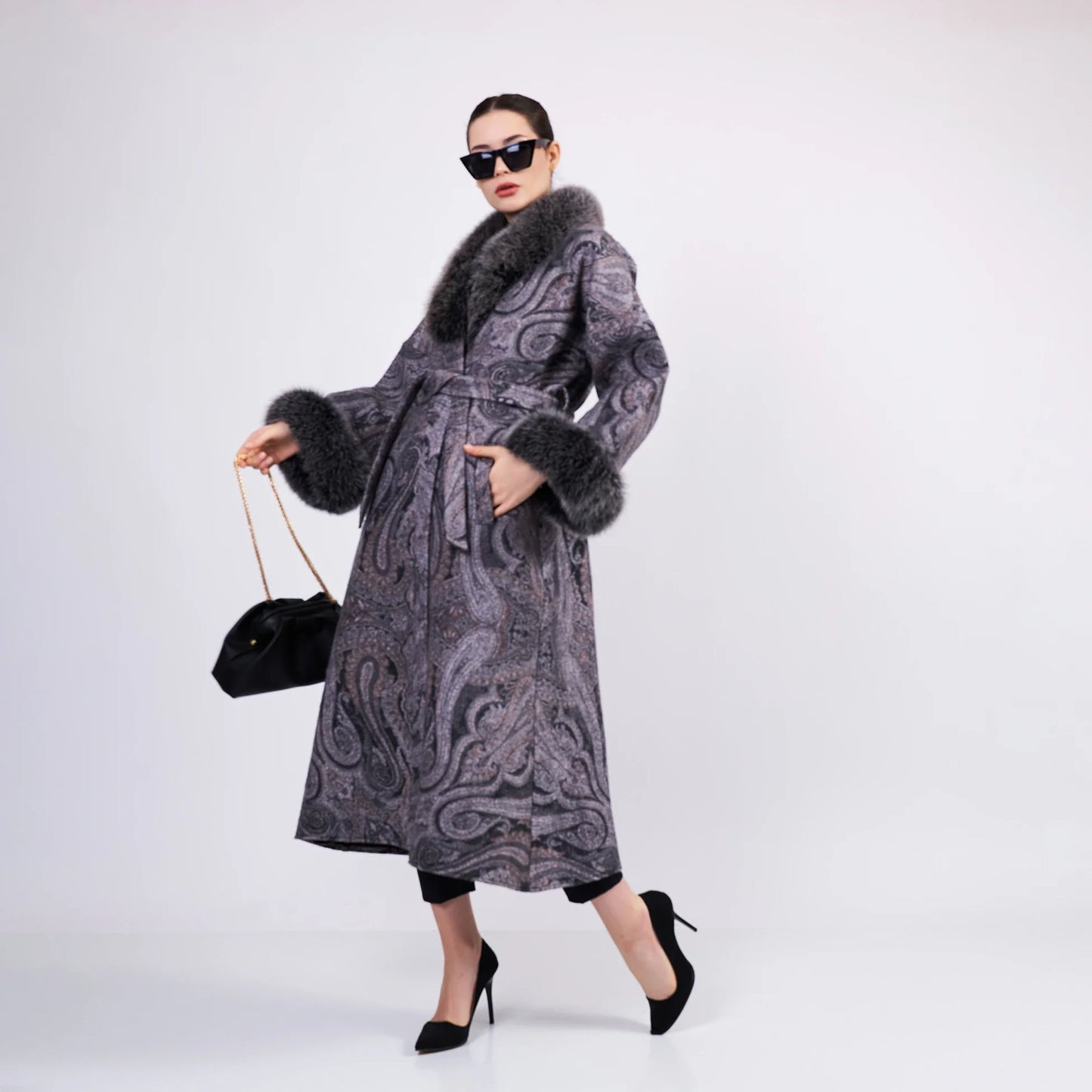 Doğal Yün-İpek Kürk Yaka Kaban | Gri Etro Desen | Nomads Felt