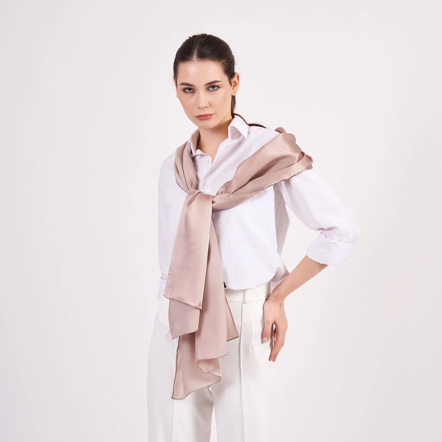 Saf İpek Fular | 70x200 cm | Vizon | Nomads Felt